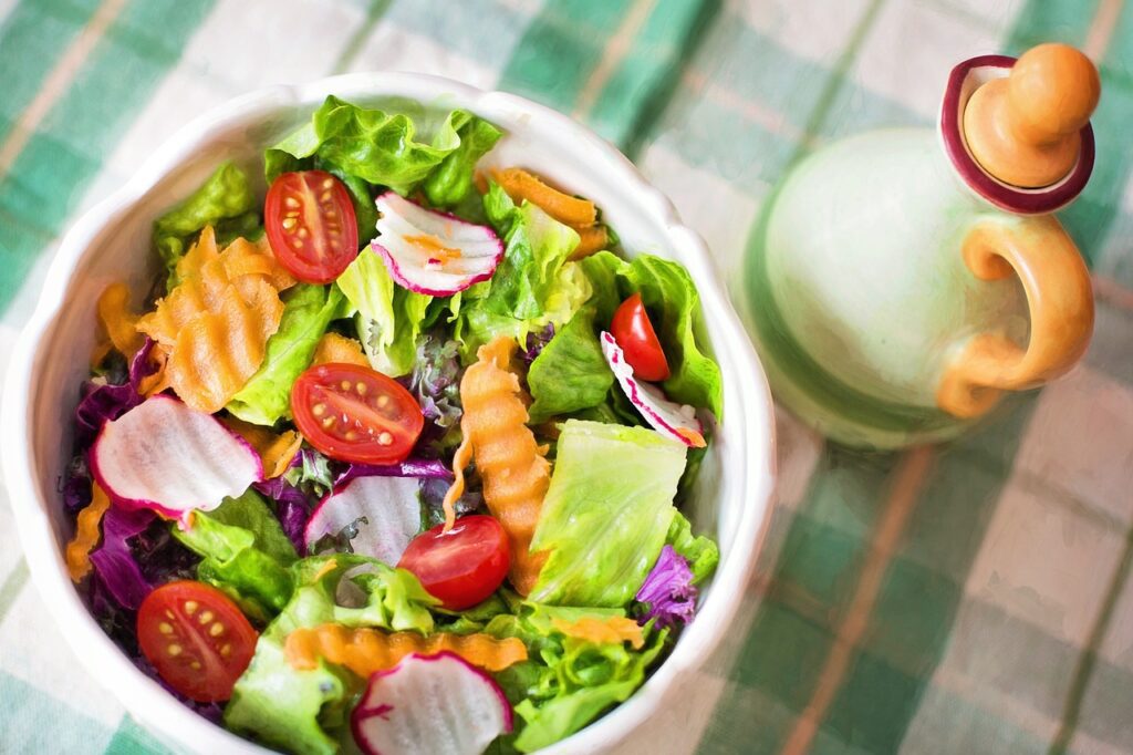 salad, fresh, veggies-791891.jpg